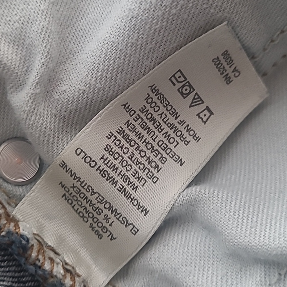 DKNY Dark Wash Bootcut Jeans Size 2R - Picture 4 of 6